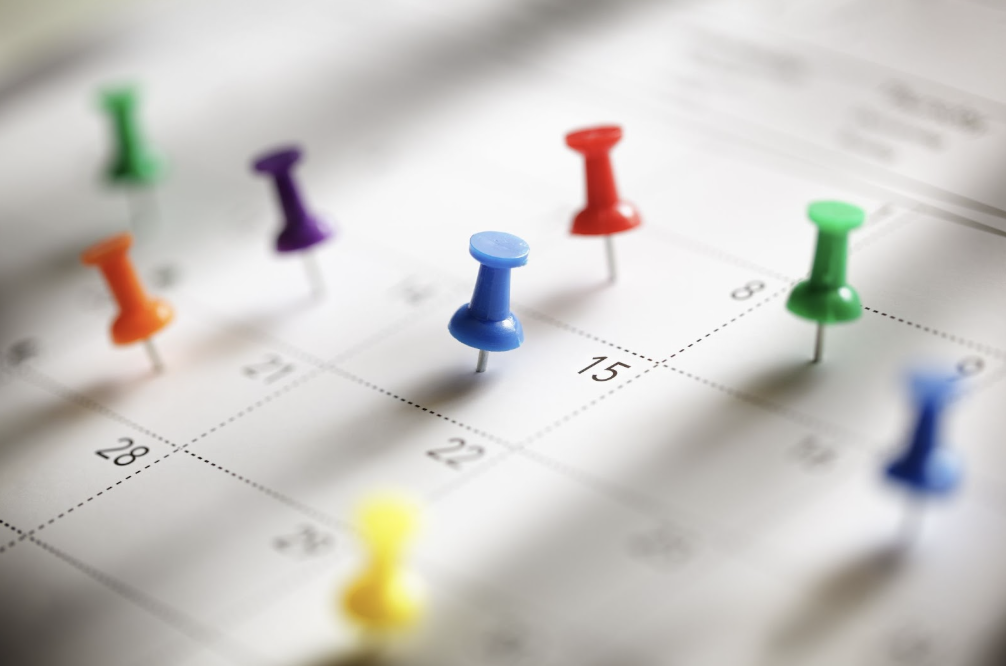 Host Themed Weekday Events to Attract Businesses